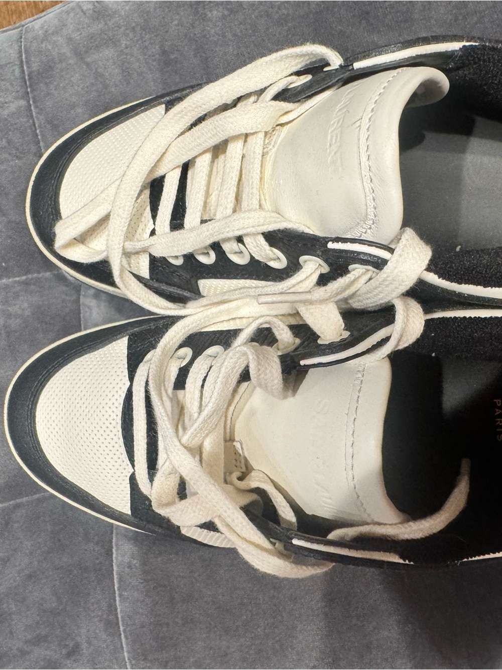 Saint Laurent Black and Cream Athletic Sneakers with Gold Logo - Picture 2 of 5
